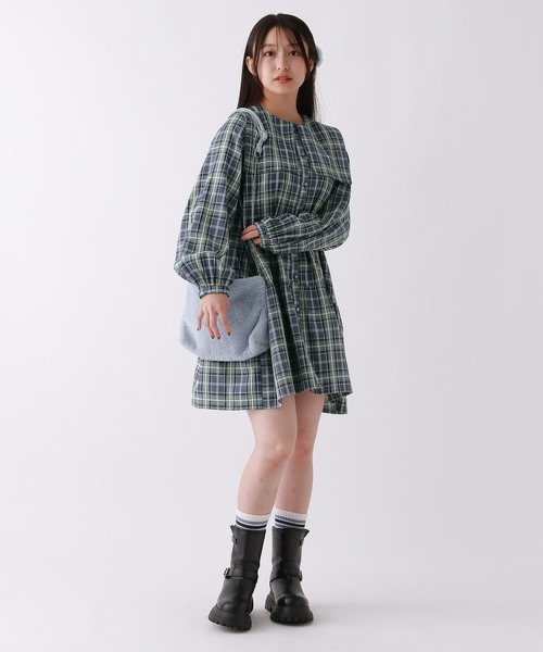 repipi armario（レピピ アルマリオ）の「スクエアネックティアードワンピース（ワンピース・キッズ・ブルー系その他/ブラック・SMALL/MEDIUM/LARGE）」の5枚目の写真