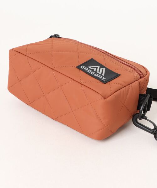 【GREGORY/グレゴリー】 パデッドショルダーポーチS ブラウンキルテッド（ショルダーバッグ）｜GREGORY（グレゴリー）