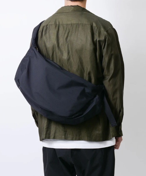 master-piece(マスターピース)の「【master-piece /マスターピース】 Ark SHOULDER BAG(ショルダーバッグ・メンズ・カーキ/ターコイズブルー/ベージュ/ネイビー/キャメル/ブラック・FREE)」の7枚目の写真