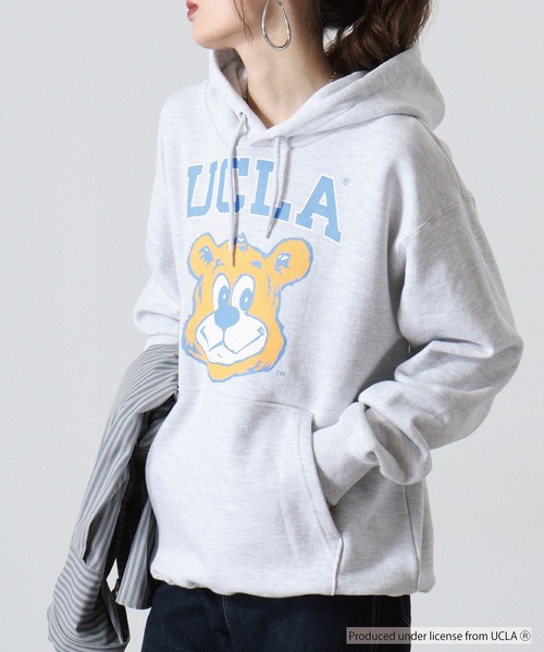 美品 90‘s USA製 UCLA オーバーロゴ ビッグフーディ パーカー 90s 00s USA製 UCLA オーバーロゴ ビッグフーディ パーカーの通販はau