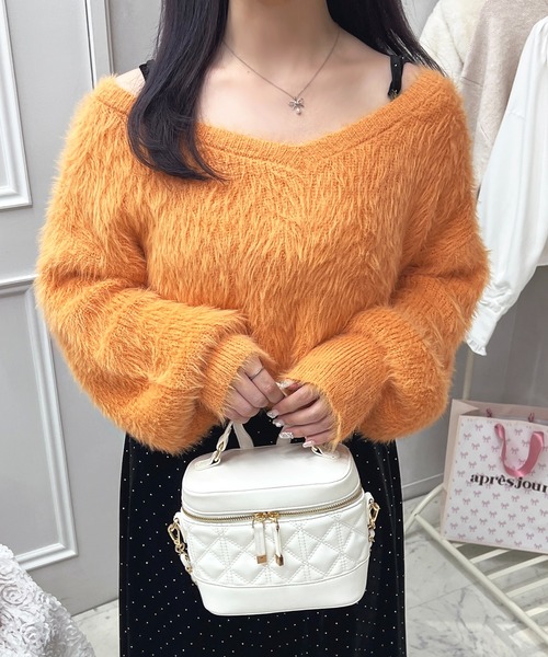 apres jour（アプレジュール）の「【7周年限定アイテム】ショートシャギーニット【カラバリ9色展開】【ZOZOTOWN限定アイテム】（ニット/セーター・レディース・イエロー/オレンジ/ラベンダー/ミント/レッド/ホワイト/ブラック/ベビーピンク/ライトブルー・フリー/X-LARGE）」の9枚目の写真