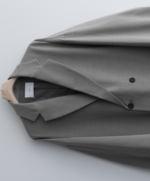 remer(リメール)の「【セットアップ対応】loose basic double tailored jacket / ルーズベーシックダブルテーラードジャケット(テーラードジャケット・メンズ・ダークブラウン/ブラック/グレイッシュベージュ/ネイビー/ブラック系その他/ブラウン系その他・MEDIUM/SMALL/X-SMALL/LARGE)」の15枚目の写真