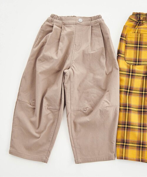 BREEZE（ブリーズ）の「【WEB限定・裏起毛】あったかタックワイドパンツ（その他パンツ・キッズ・ベージュ/イエロー/グレー/ブラック/カーキ・100/90/140/150/110/120/130）」の3枚目の写真