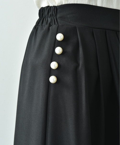 INTERPLANET(インタープラネット)の「パール釦スカンツ(その他パンツ・レディース・グレー/サックスブルー/ブラック/ブルー・FREE)」の15枚目の写真