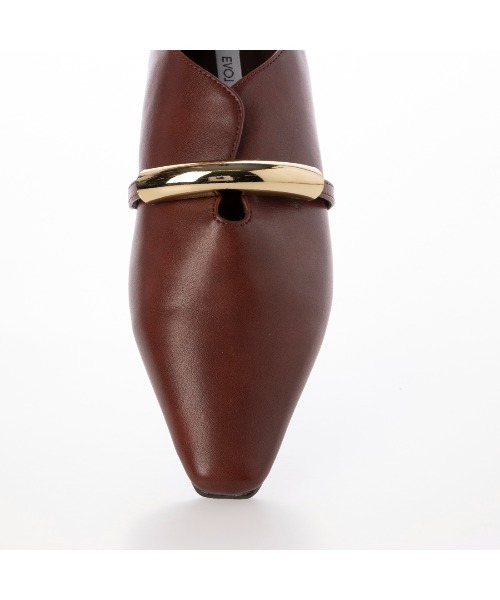 EVOL（イーボル）の「【軽量・柔らかい】ゴールドモチーフスクエアパンプス IY5601（パンプス・レディース・シルバー/ブラック/ホワイト/ブラウン/シルバーグレー/ワインレッド/ベージュ/ブラウン系その他・25.0cm/24.5cm/24.0cm/23.5cm/23.0cm/22.5cm/22.0cm）」の17枚目の写真