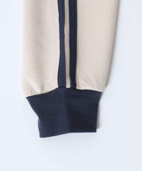 SITRY（シトリー）の「Fake Suede Game Sweat shirt/オーバーサイズ ブロークコア ゲームシャツ ユニフォーム フェイクスエード トレーナー スウェット（スウェット・メンズ・チャコール/グレイッシュブルー/アイボリー/グレー系その他/ネイビー/ホワイト系その他・L/M）」の10枚目の写真