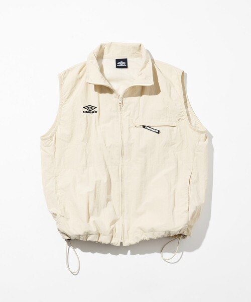 UMBRO(アンブロ)の「UMBRO/アンブロ 別注 Nylon Full Zip Vest/ナイロン フルジップ ベスト(その他アウター・メンズ・グレー系/ブラック/ベージュ系/その他9/オフホワイト・MEDIUM/LARGE/X-LARGE)」の12枚目の写真