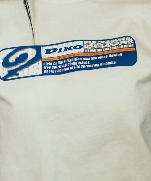 Piko(ピコ)の「PIKO × FREAK'S STORE/ピコ 別注 スクエアロゴプリントTシャツ(Tシャツ/カットソー・レディース・ホワイト/チャコール/レッド・フリ-)」の18枚目の写真