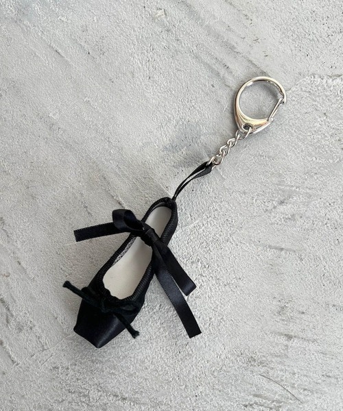 Me%（ミィパーセント）の「バレエシューズキーチャーム　291984（キーホルダー・レディース・ブルー系その他/オフホワイト/ブラック・FREE）」の8枚目の写真