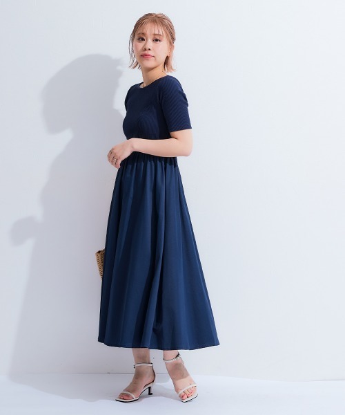 ルネ 青 半袖フレアワンピース lyq60901.jpg