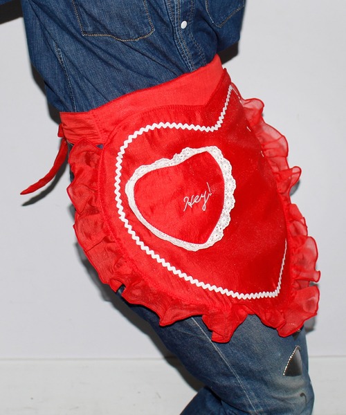 HEY!MrsROSE（ヘイミセスローズ）の「HEY! Mrs ROSE(ヘイ！ミセスローズ)Apron  BAG（ショルダーバッグ・レディース・ホワイト/レッド・FREE）」の13枚目の写真