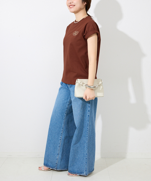 SLOBE IENA(スローブイエナ)の「ROAD TRIP ロゴプリントTEE(Tシャツ/カットソー・レディース・ブルー/アイボリー/ブラウン・FREE)」の18枚目の写真