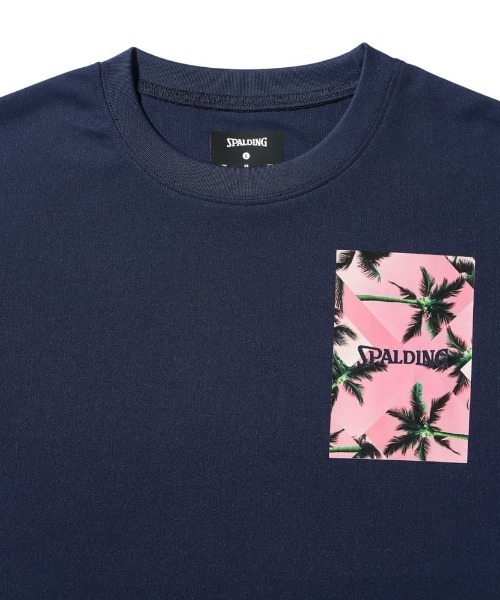 SPALDING(スポルディング)の「【SPALDING/スポルディング】Tシャツ パームツリー ポケット プリント/吸水速乾UVカット半袖tシャツ(Tシャツ/カットソー・メンズ・ネイビー/ホワイト・MEDIUM/LARGE/X-LARGE)」の3枚目の写真