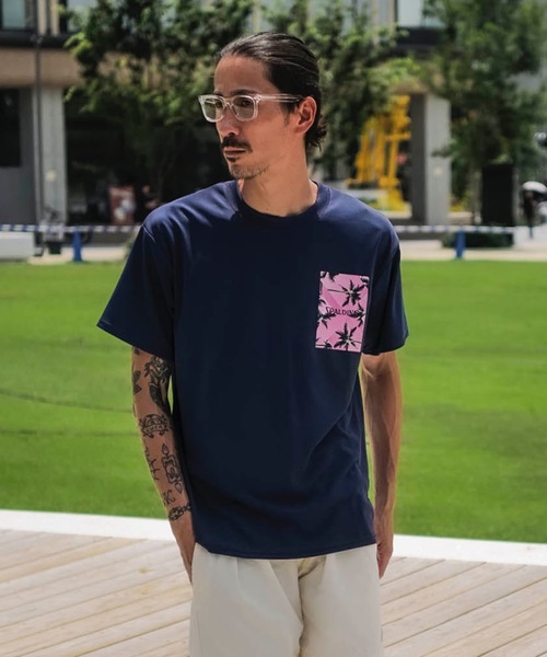 SPALDING(スポルディング)の「【SPALDING/スポルディング】Tシャツ パームツリー ポケット プリント/吸水速乾UVカット半袖tシャツ(Tシャツ/カットソー・メンズ・ネイビー/ホワイト・MEDIUM/LARGE/X-LARGE)」の11枚目の写真