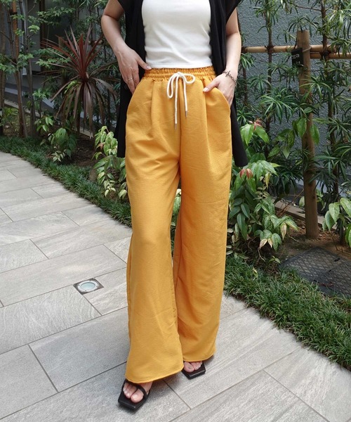 CORNERS(コーナーズ)の「イージーパンツ(スラックス・レディース・ブラック/グレイッシュベージュ/マスタード/テラコッタ・M)」の21枚目の写真