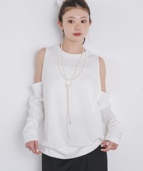 kivi（キヴィ）の「open shoulder tops（Tシャツ/カットソー・レディース・ダークブルー/オフホワイト/ピンク・FREE）」の2枚目の写真