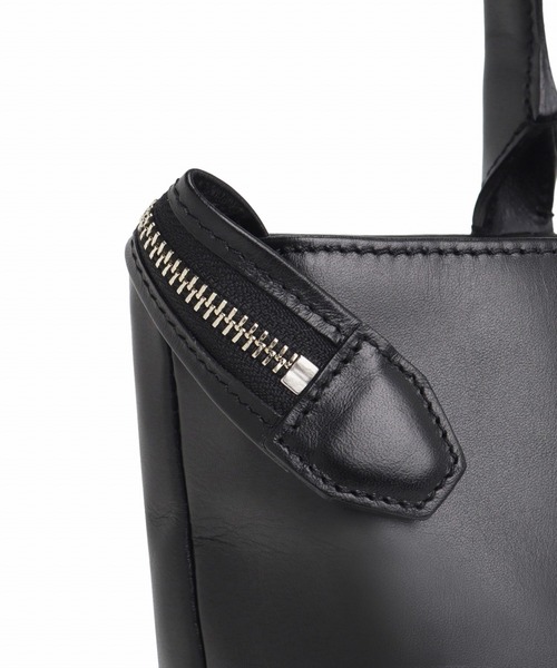 ultima TOKYO(ウルティマトーキョー)の「トートバッグ バート A4サイズ収納 14.0inchPC収納 11L 70115(トートバッグ・メンズ・ブラック/ネイビー・FREE)」の8枚目の写真