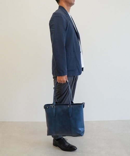 ultima TOKYO(ウルティマトーキョー)の「トートバッグ バート A4サイズ収納 14.0inchPC収納 11L 70115(トートバッグ・メンズ・ブラック/ネイビー・FREE)」の19枚目の写真