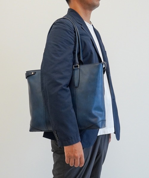 ultima TOKYO(ウルティマトーキョー)の「トートバッグ バート A4サイズ収納 14.0inchPC収納 11L 70115(トートバッグ・メンズ・ブラック/ネイビー・FREE)」の21枚目の写真