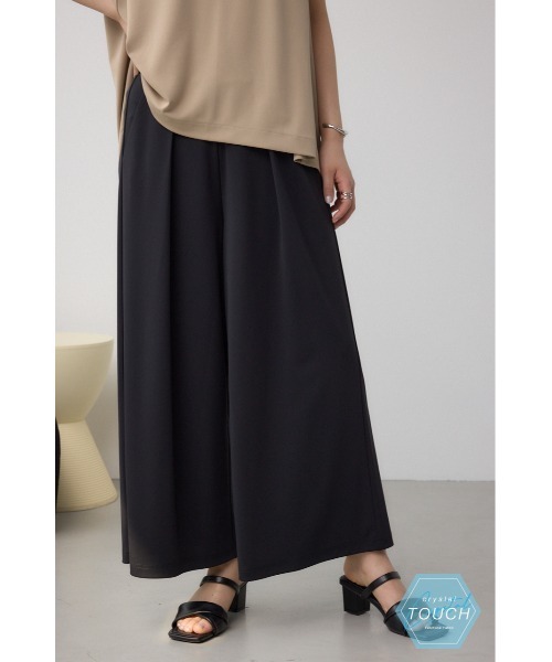AZUL by moussy(アズールバイマウジー)の「C/Tアイシーフィールタックワイドパンツ(スラックス・レディース・ブラック/ライトベージュ/ブラック系その他・SMALL/MEDIUM)」の2枚目の写真
