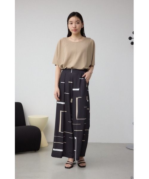 AZUL by moussy(アズールバイマウジー)の「C/Tアイシーフィールタックワイドパンツ(スラックス・レディース・ブラック/ライトベージュ/ブラック系その他・SMALL/MEDIUM)」の16枚目の写真