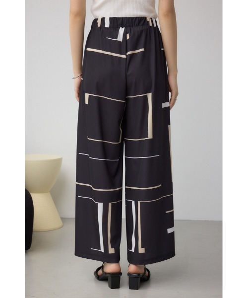 AZUL by moussy(アズールバイマウジー)の「C/Tアイシーフィールタックワイドパンツ(スラックス・レディース・ブラック/ライトベージュ/ブラック系その他・SMALL/MEDIUM)」の19枚目の写真