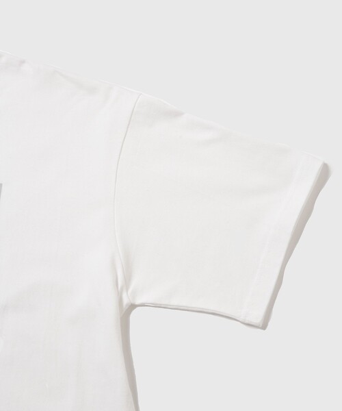 ADAM ET ROPE'（アダムエロペ）の「《別注》【Ivory Serra/アイボリー セラ】Tee - SKATE TOSS（Tシャツ/カットソー・メンズ・ブラック/ホワイト・L/M）」の5枚目の写真