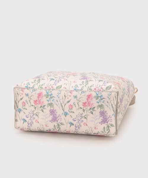 LAURA ASHLEY(ローラアシュレイ)の「エルストンガーデン柄 トートバッグ(トートバッグ・レディース・ピンク系その他/ブルー系その他2/ホワイト系その他・00)」の16枚目の写真