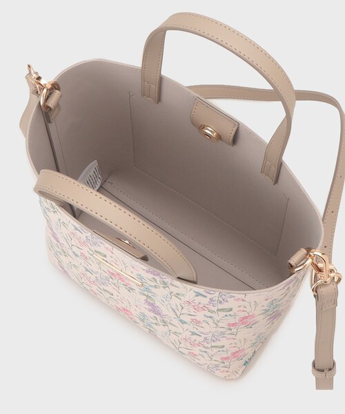 LAURA ASHLEY(ローラアシュレイ)の「エルストンガーデン柄 トートバッグ(トートバッグ・レディース・ピンク系その他/ブルー系その他2/ホワイト系その他・00)」の17枚目の写真