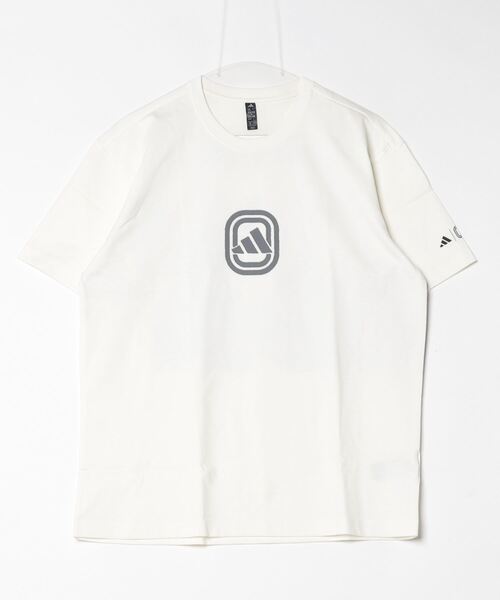 adidas（アディダス）の「【別注】アディダス adidas M バックグラフィック Tシャツ AP 限定コラボ（Tシャツ/カットソー・メンズ・オフホワイト/オリーブ・LL/3L/S/M/L）」の2枚目の写真