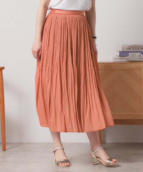 ITS'DEMO（イッツデモ）の「◆【手洗い可／ウエストゴム】サテンプリーツスカート（スカート・レディース・ベージュ/ピンク系/グリーン/アイボリー・00）」の17枚目の写真