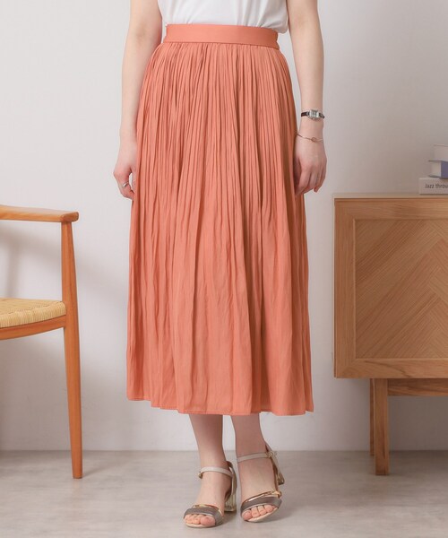 ITS'DEMO（イッツデモ）の「◆【手洗い可／ウエストゴム】サテンプリーツスカート（スカート・レディース・ベージュ/ピンク系/グリーン/アイボリー・00）」の21枚目の写真