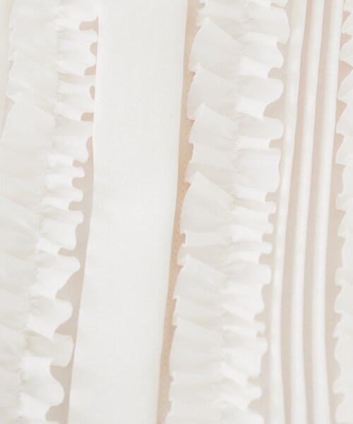 UNTITLED（アンタイトル）の「【吸水速乾/UVケア】フィブリルフリルブラウス（シャツ/ブラウス・レディース・ライトグレー/ベージュ/ブラック/オフホワイト/ブラウン系その他/サックスブルー/ダークグレー・44/48/00/02/04）」の20枚目の写真