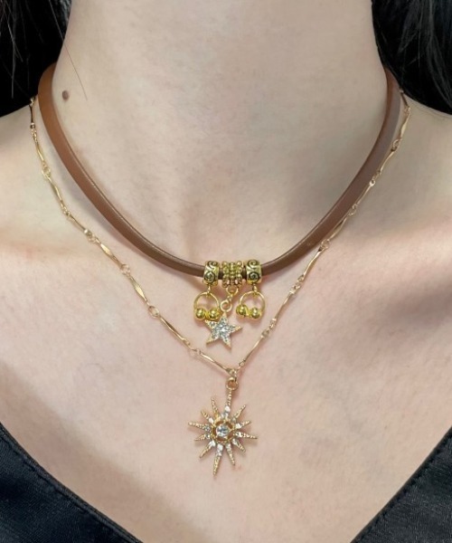 Vipoa（ヴィポア）の「Star＆Sun Double Choker Necklace（ネックレス・レディース・ゴールド・FREE）」の17枚目の写真