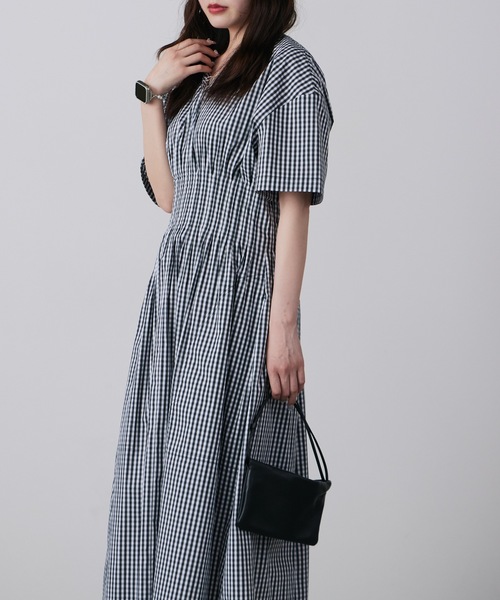 LE CIEL BLEU（ルシェルブルー）の「LE CIEL BLEU/ルシェルブルー Gingham Check Round Form Dress ギンガムチェックラウンドフォームドレス（ドレス・レディース・ブラック・38/36）」の13枚目の写真