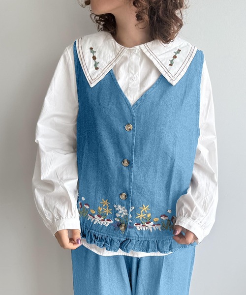刺繍入りデニムベスト（ベスト）｜aimoha（アイモハ）の