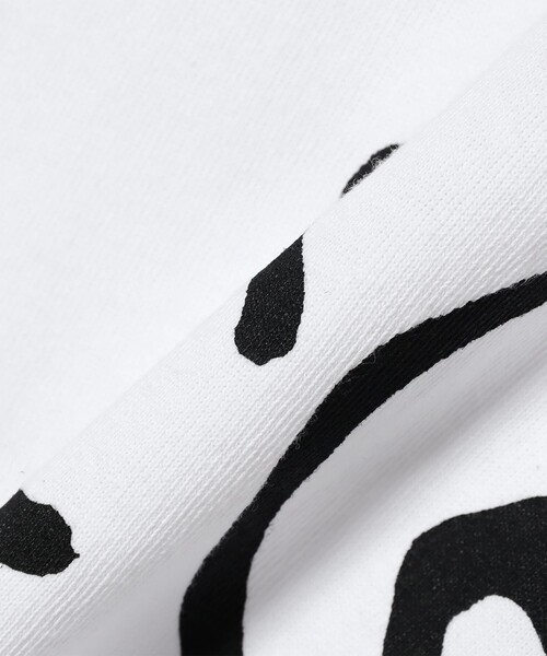 BEAMS T（ビームスティー）の「Kazuma Ogata × し / Sunday Sculpture T-shirt（Tシャツ/カットソー・メンズ・ホワイト・L/M/S/XL）」の9枚目の写真