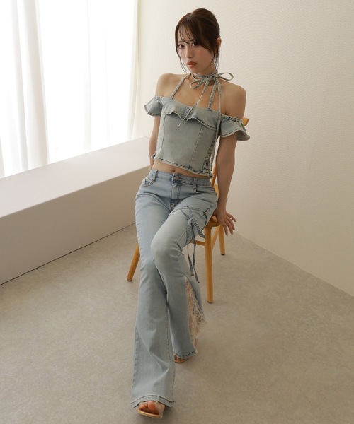 M DOLLY(エムドリー)の「*M DOLLY original* switching lace flare denim pants/スイッチングレースフレアデニムパンツ(デニムパンツ・レディース・ライトブルー・XS/S/M)」の7枚目の写真