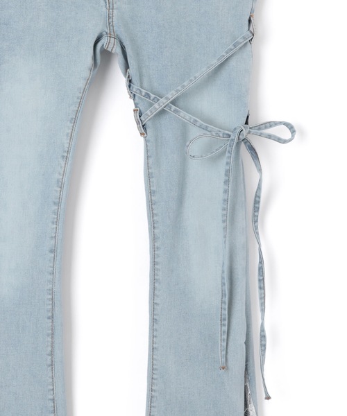 M DOLLY(エムドリー)の「*M DOLLY original* switching lace flare denim pants/スイッチングレースフレアデニムパンツ(デニムパンツ・レディース・ライトブルー・XS/S/M)」の17枚目の写真