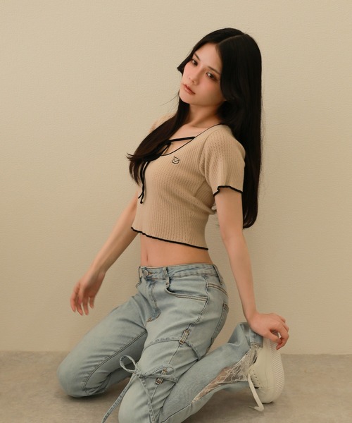 M DOLLY(エムドリー)の「*M DOLLY original* switching lace flare denim pants/スイッチングレースフレアデニムパンツ(デニムパンツ・レディース・ライトブルー・XS/S/M)」の11枚目の写真