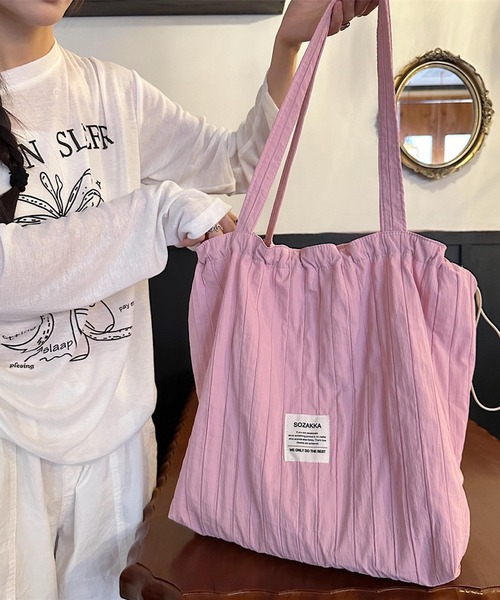 VIBGYOR(ヴィブジョー)の「Mignonjour/ストライプ巾着トートバッグ M2774(トートバッグ・レディース・レッド/ピンク/ベージュ/ブルー/アイボリー・FREE)」の16枚目の写真