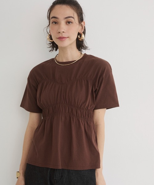 ANGIE(アンジー)の「ビスチェ風 シャーリング Tシャツ / 半袖(Tシャツ/カットソー・レディース・オフホワイト/スミクロ/ブラウン・FREE)」の12枚目の写真
