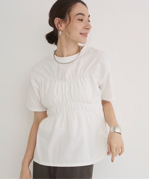 ANGIE(アンジー)の「ビスチェ風 シャーリング Tシャツ / 半袖(Tシャツ/カットソー・レディース・オフホワイト/スミクロ/ブラウン・FREE)」の18枚目の写真