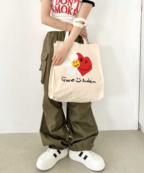 【中古】 ラブ・シーズン/ハーパーコリンズ・ジャパン/エレーヌ・キャンプ セール】【日本未発売】GRAVER(グレーバー)/別注 A4対応 大容量