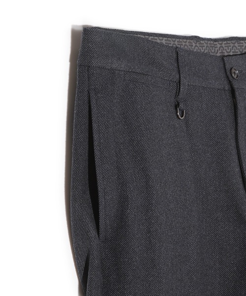 MEN'S BIGI(メンズビギ)の「【COLE HAAN/コール ハーン】別注 ストレッチツイルパンツ<2WAYストレッチ>(スラックス・メンズ・ネイビー/ベージュ/グレー・04/03/02/01)」の7枚目の写真