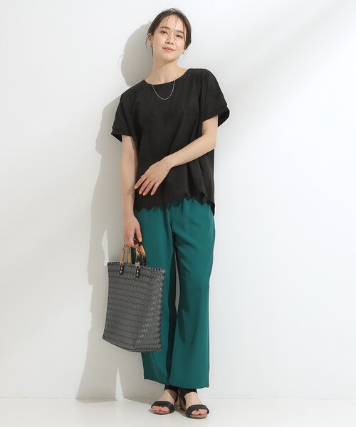 SHOO・LA・RUE(シューラルー)の「【洗える/S-LL】インせず着られる さらっと大人上品 刺繍トップス(Tシャツ/カットソー・レディース・ブラック/オフホワイト/イエロー・01/04/03/02)」の10枚目の写真