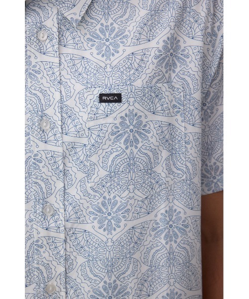 AZUL by moussy（アズールバイマウジー）の「RVCA×AZUL シャツ（シャツ/ブラウス・メンズ・ブラック/ブルー・FREE）」の20枚目の写真