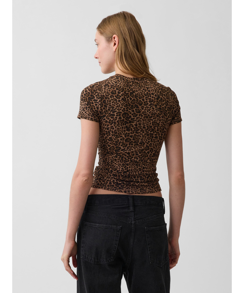GAP(ギャップ)の「クロースニット ジャージーTシャツ(Tシャツ/カットソー・レディース・ワイン/カーキ/ピンク/ブラウン/ブルー/ダークブラウン/レオパード/ブラウン系その他・XS/S/M/L/XL/XXS)」の19枚目の写真