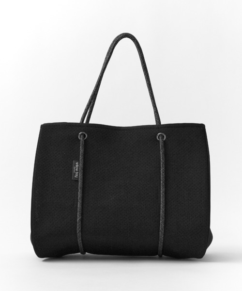 Willow Bay(ウィローベイ)の「Willow Bay/ウィローベイ Daydreamer Neoprene Tote Bag トートバッグ 秋服 冬服(トートバッグ・レディース・チャコール/ホワイト系1/ホワイト系2/ブラック系2/カーキ系1/カーキ系2/ライトグレー・FREE)」の18枚目の写真