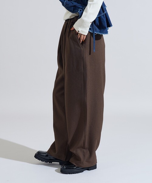 FREAK'S STORE（フリークスストア）の「LANATEC カーブイージーパンツ/センタープレススラックス＜セットアップ対応＞（スラックス・レディース・チャコール/ネイビー/ブラウン/ダークブラウン・SMALL/MEDIUM）」の3枚目の写真